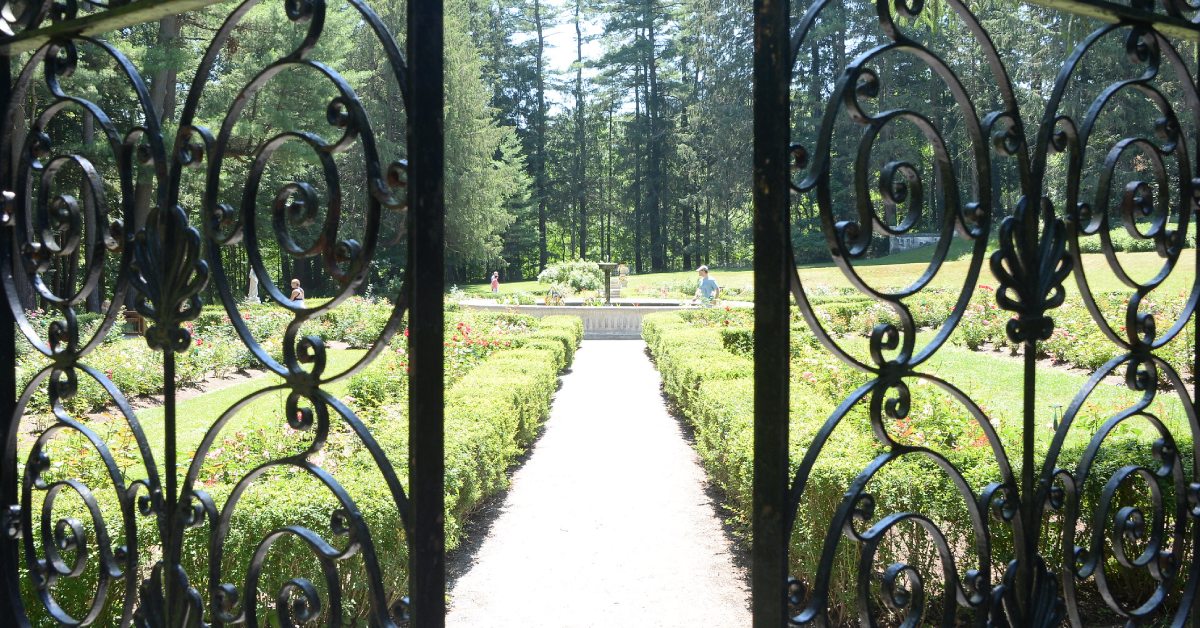 yaddo garden gates