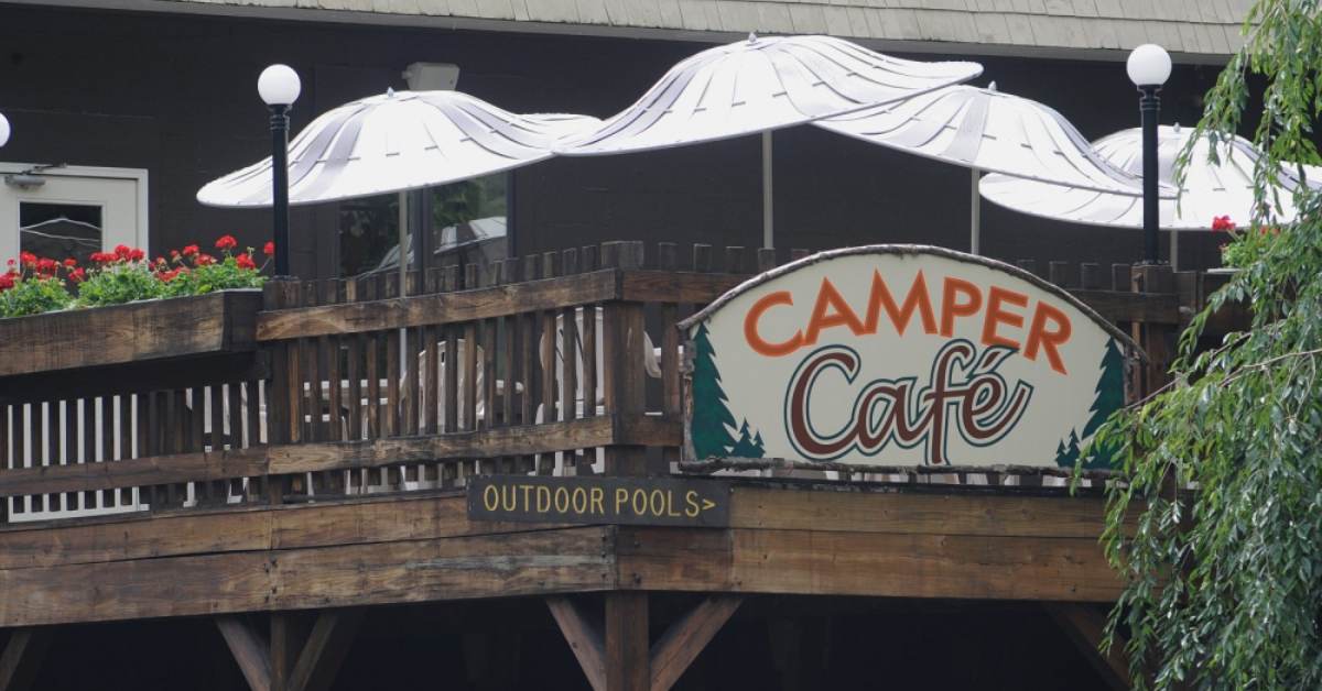 camper cafe deck