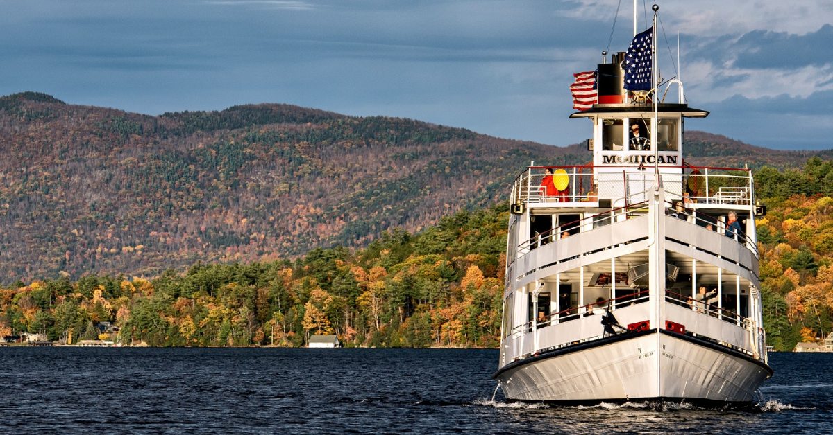 fall foliage and steamboat cruise