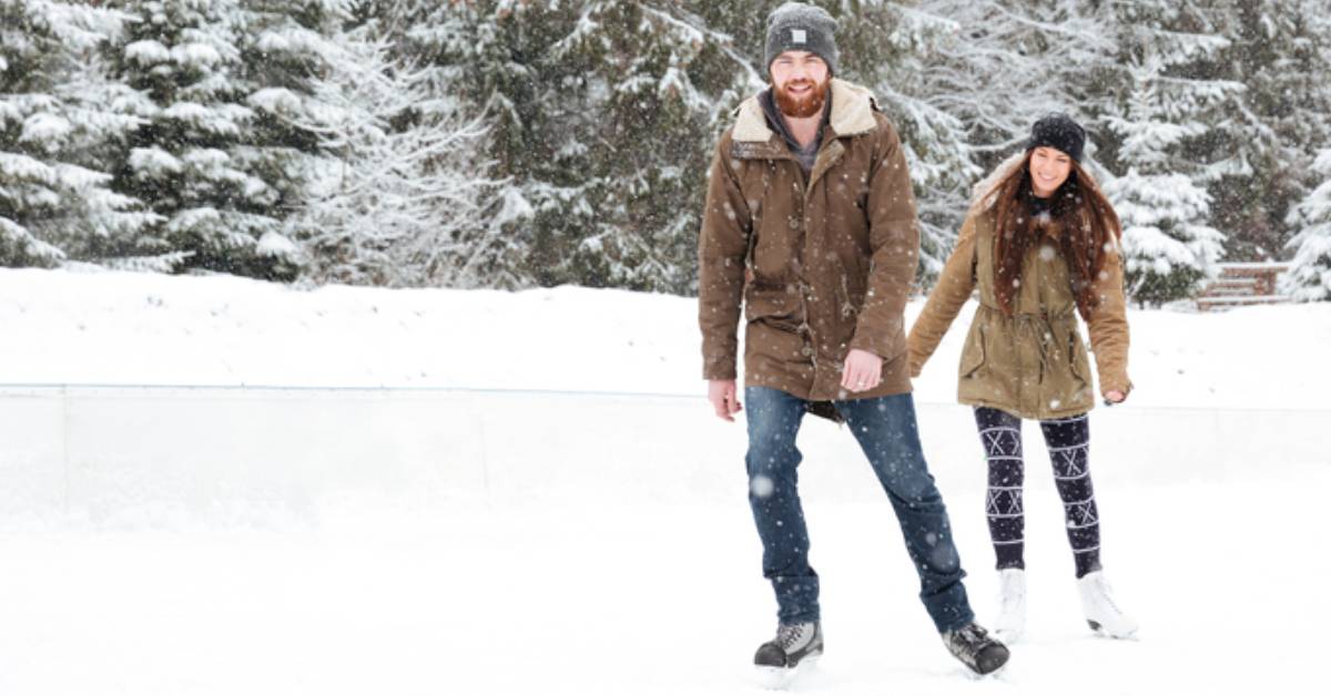 couple ice skating