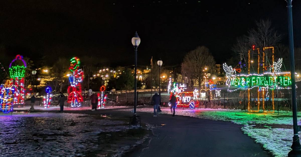 lights at the lake in lake george