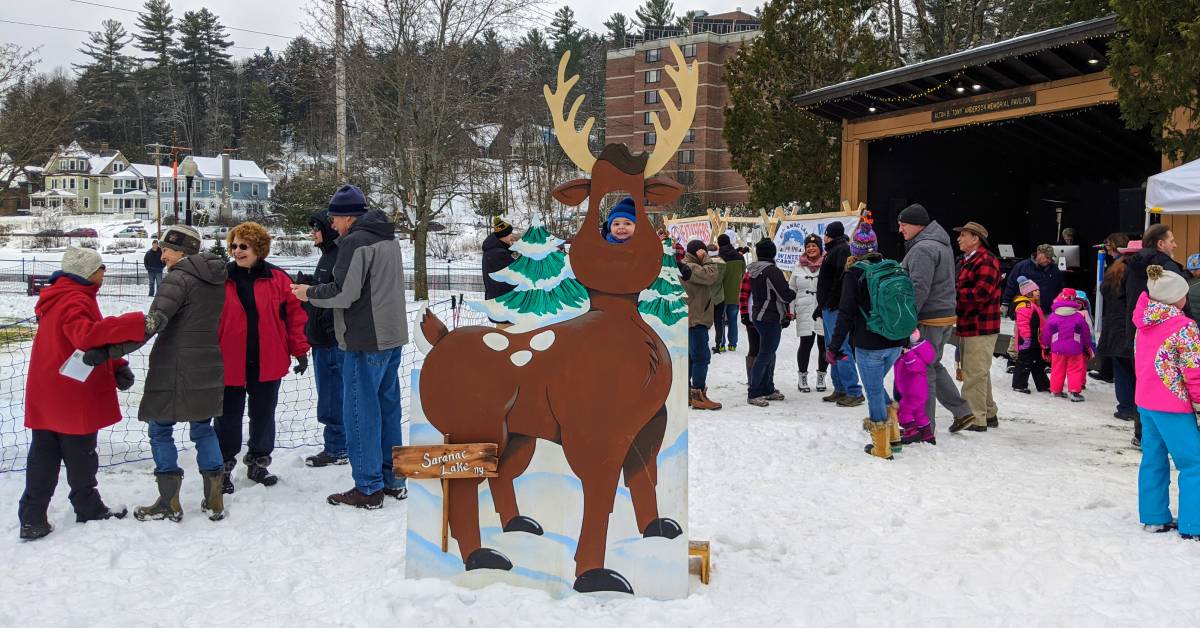 crowd at saranac lake winter carnival