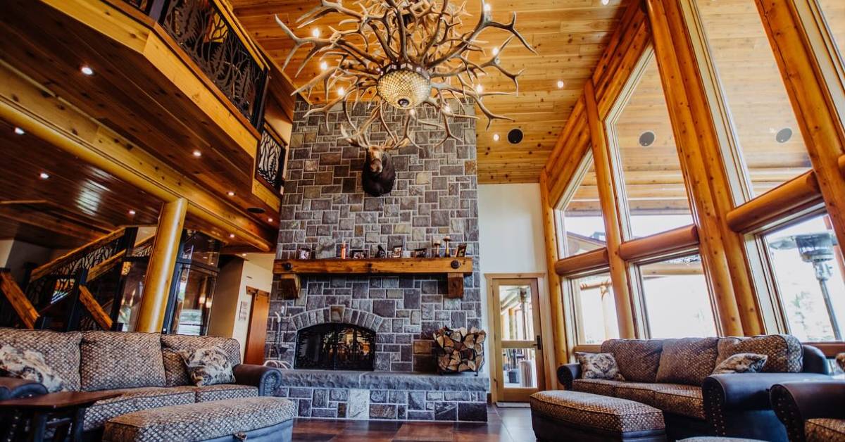 living room area with fireplace at kuyahoora lodge