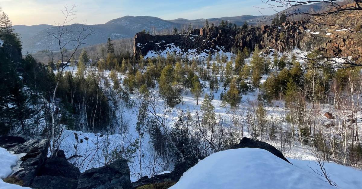 view from hooper mine hike in the winter