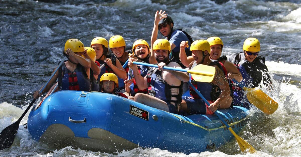 large group whitewater rafting