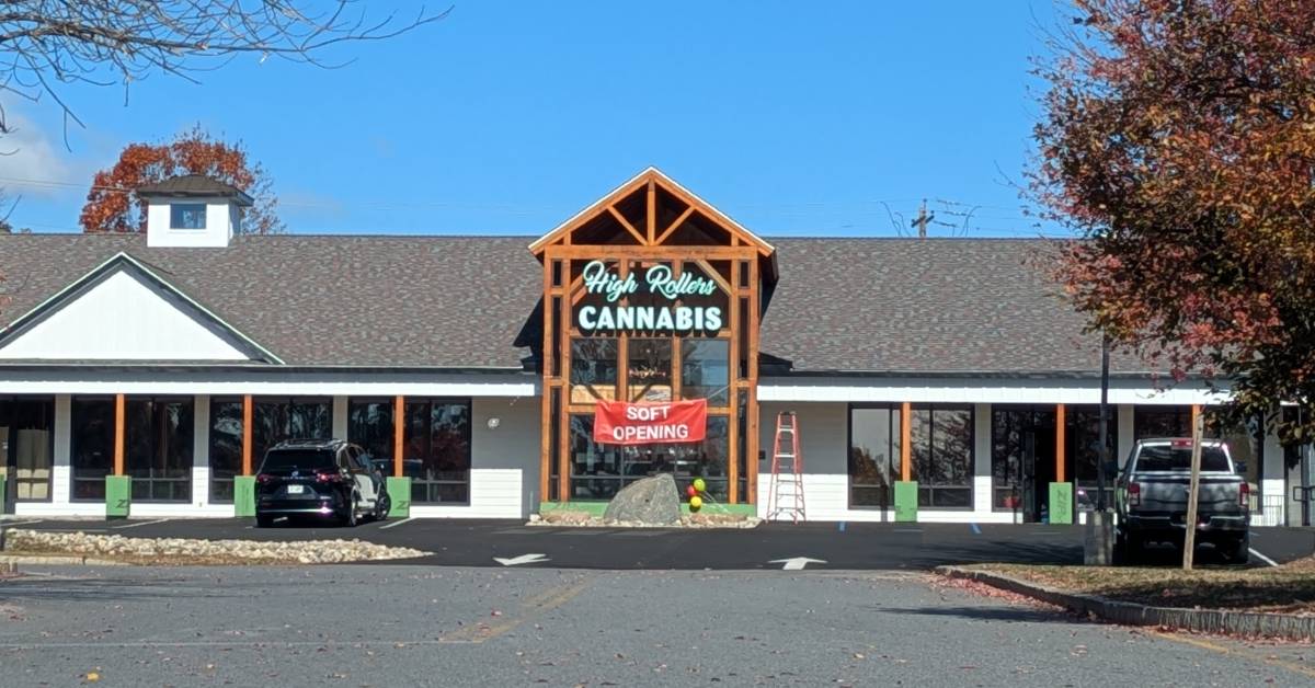 exterior of high roller cannabis