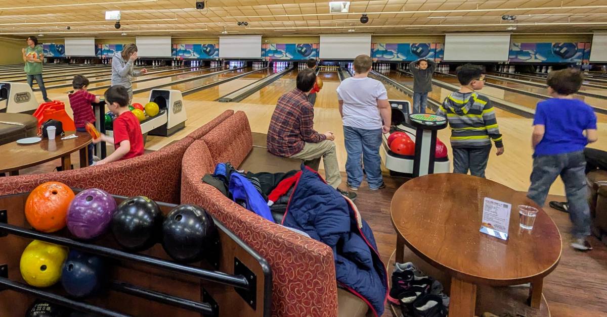 kids bowling at lake george lanes and games