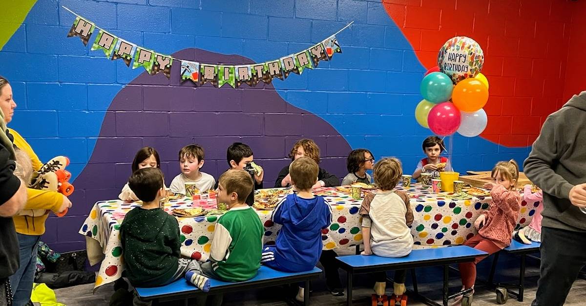 birthday party room at the fun spot