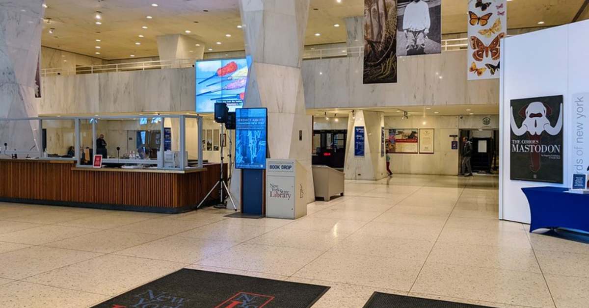 lobby area of the New York State Museum