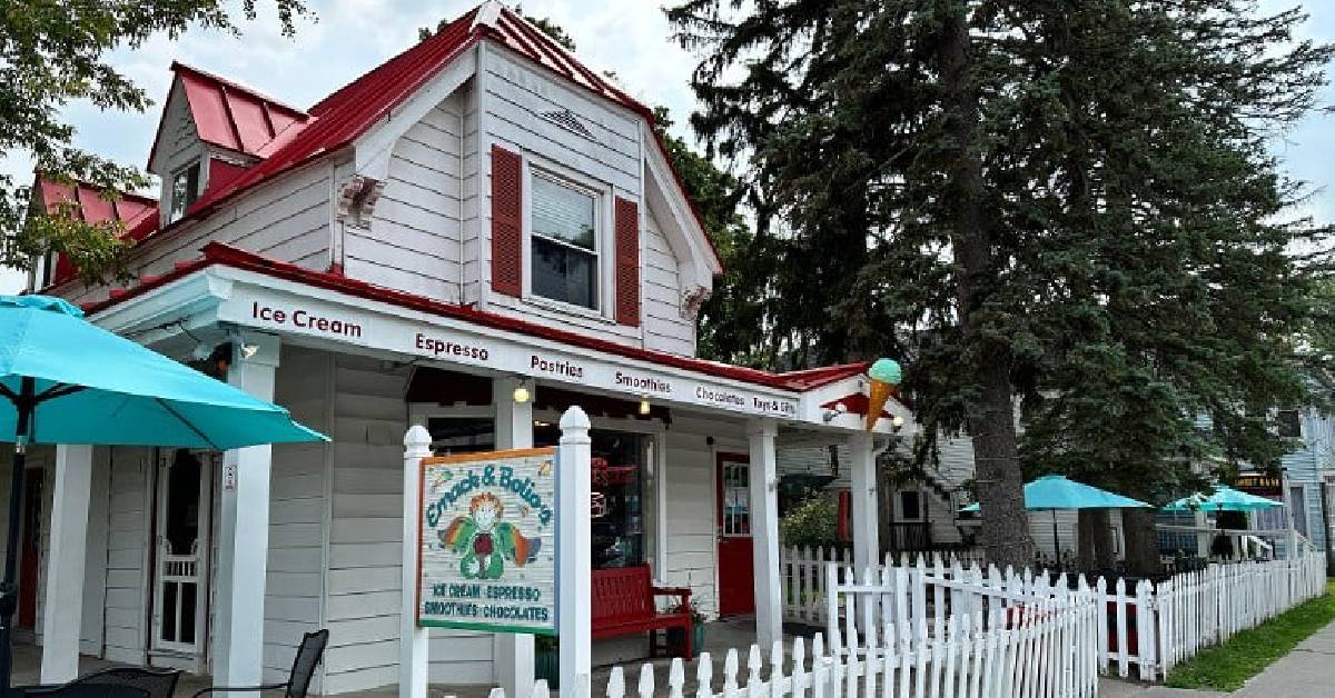 emack&bolios out front