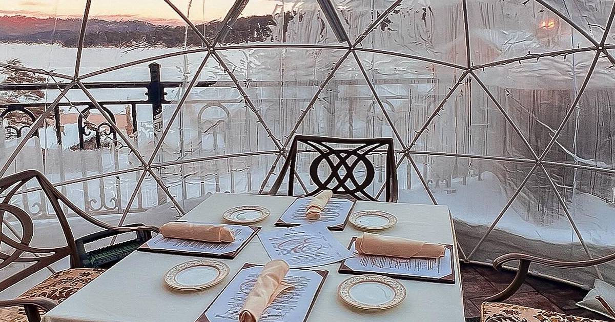 inside igloo dining