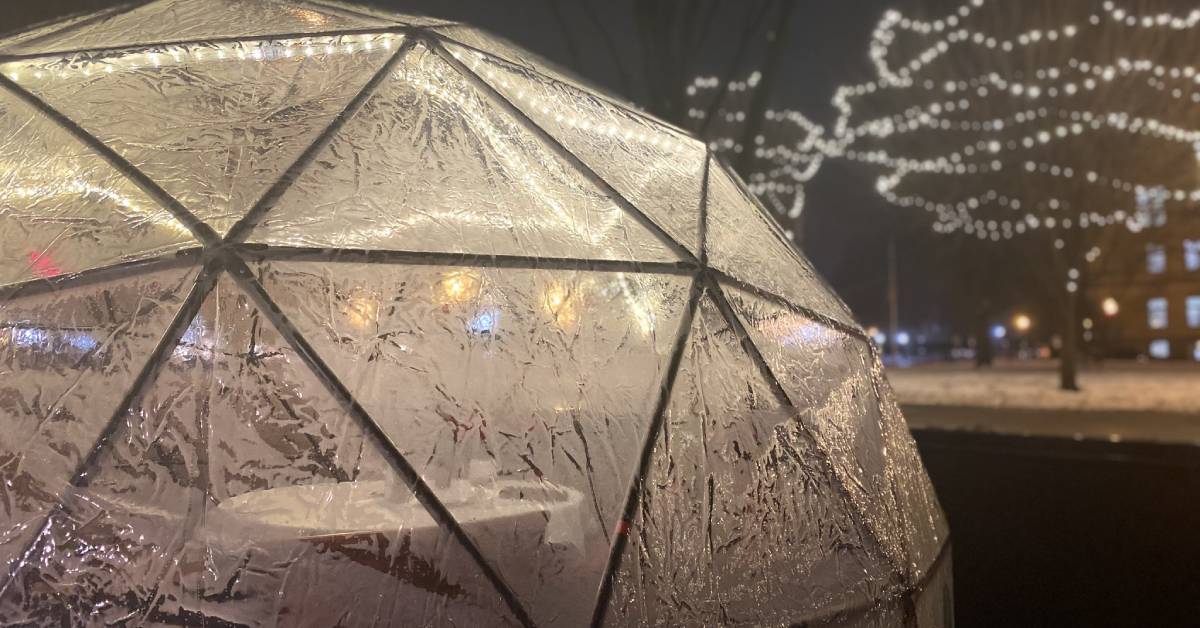 outside of igloo dining