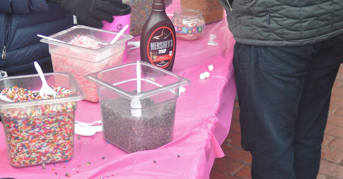 toppings for hot chocolate bar