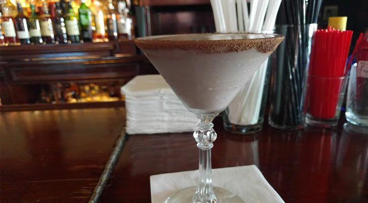 chocolate martini on bar