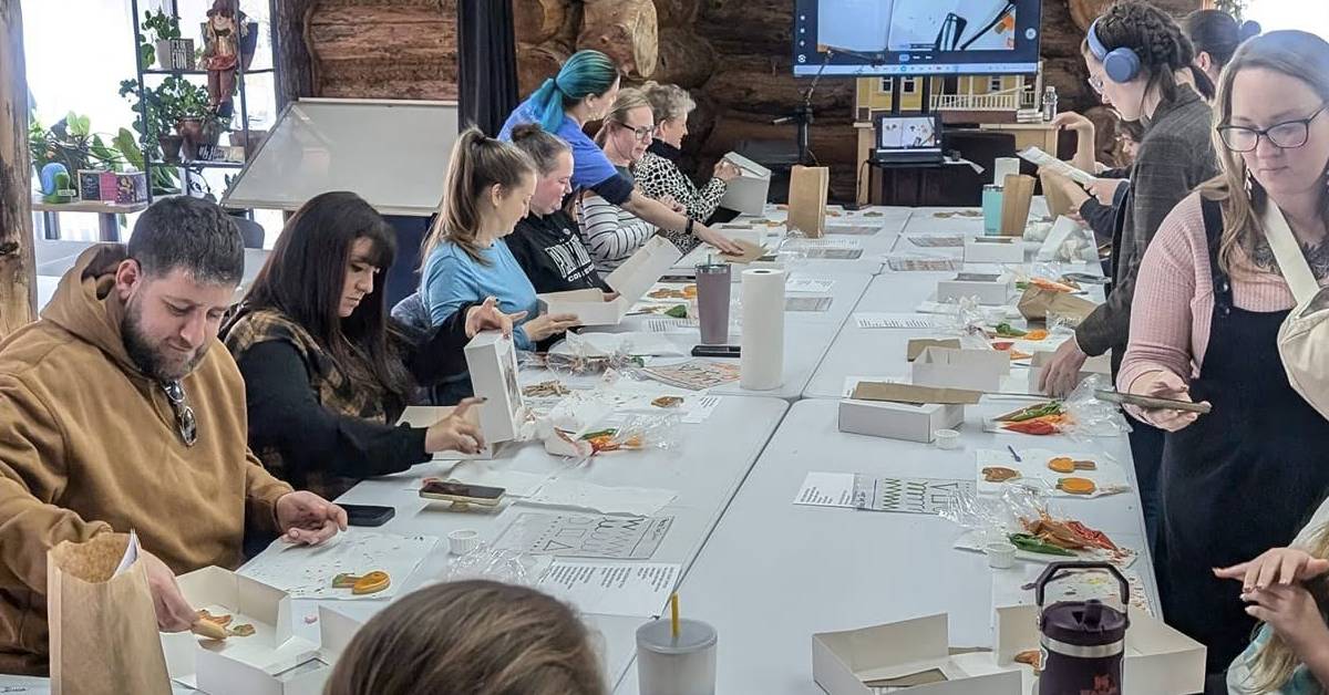 people doing cookie decorating at creative jam