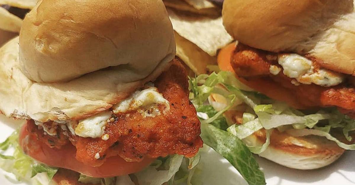 buffalo chicken burgers