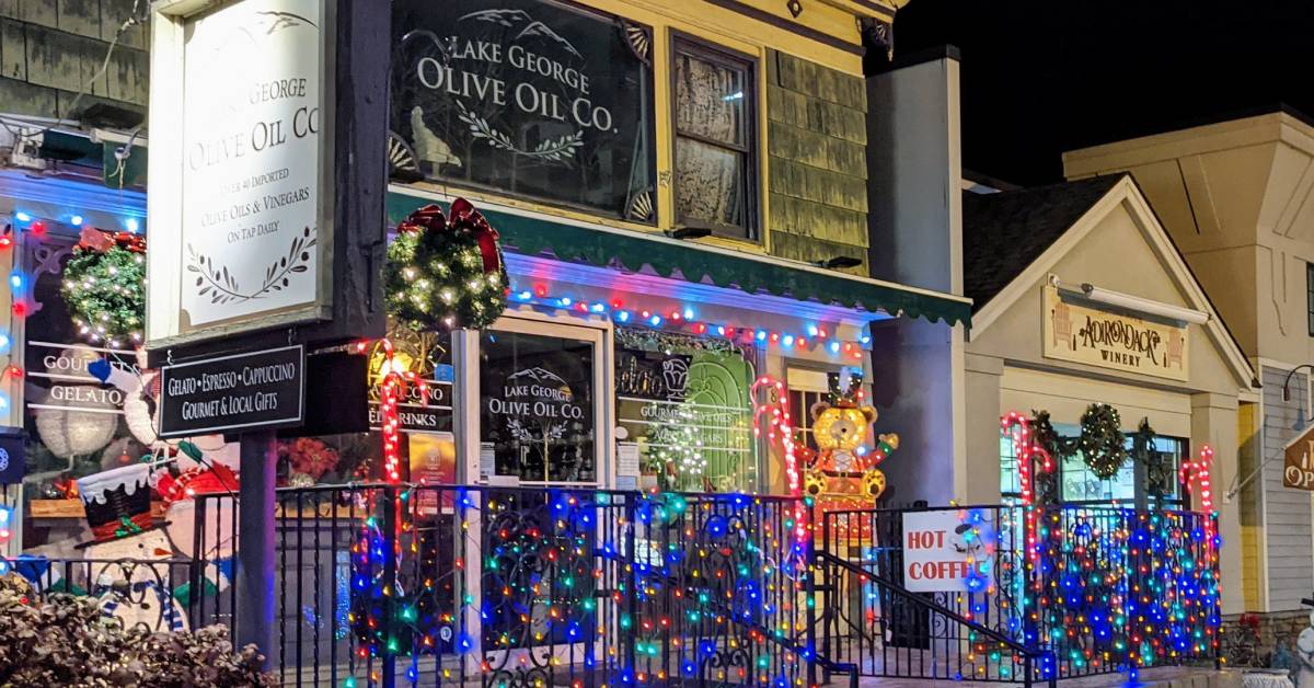 exterior of lake george olive oil in lake george village in winter