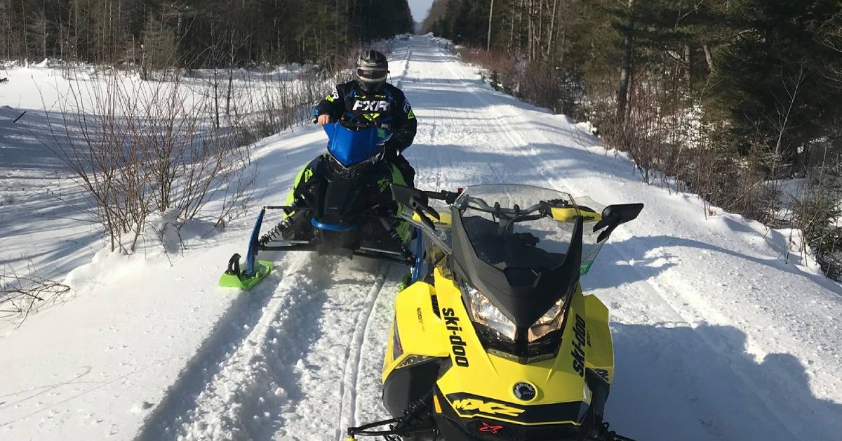 snowmobiler and snowmobile