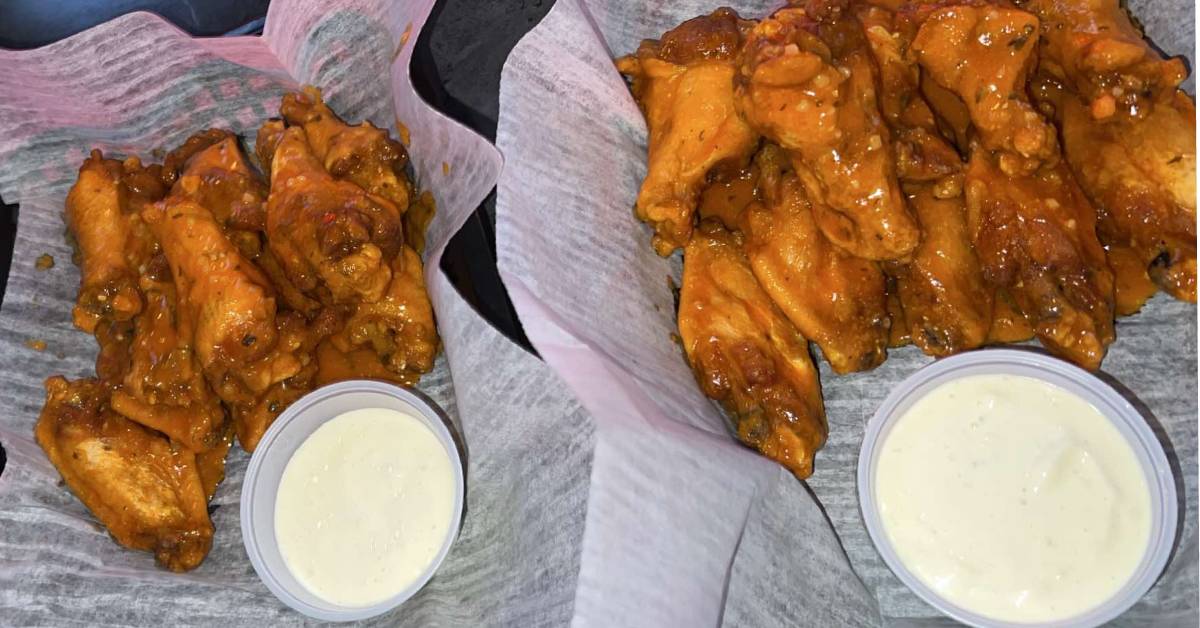 chicken wings and two ranch dips