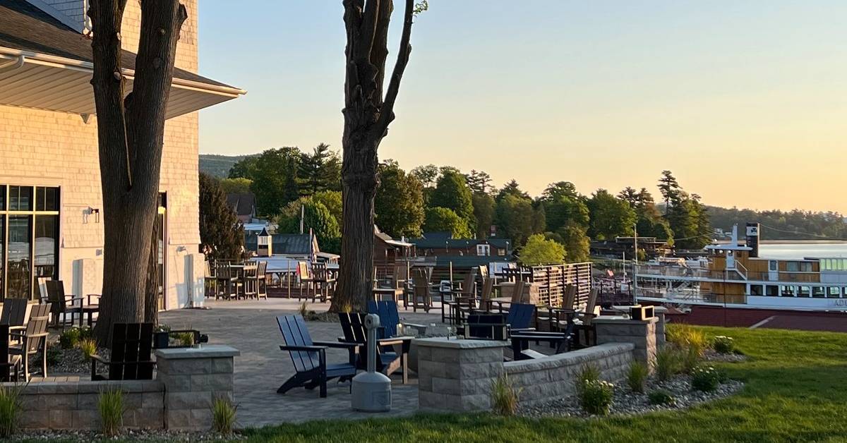fire pits and dining area outside fort william henry