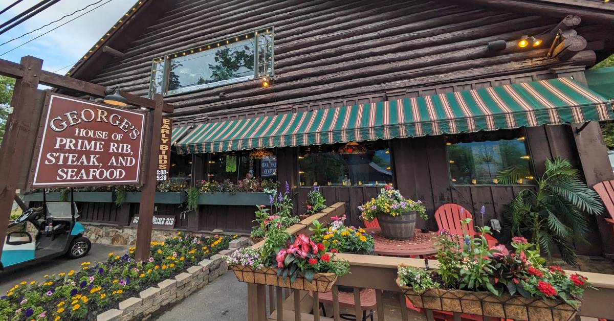 exterior of george's restaurant