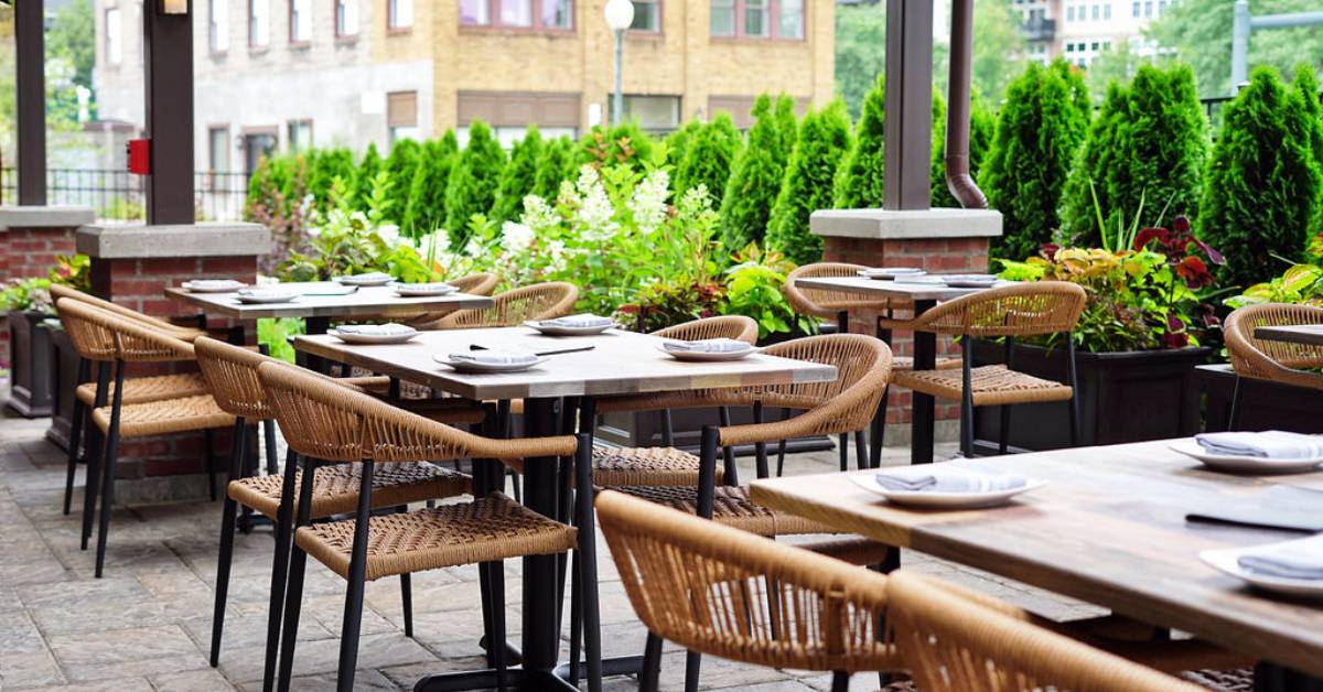 park and elm patio