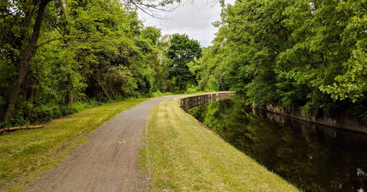 glens falls feeder canal trail