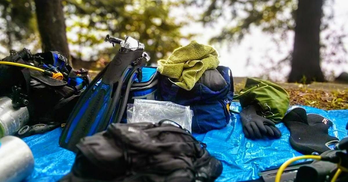 scuba gear