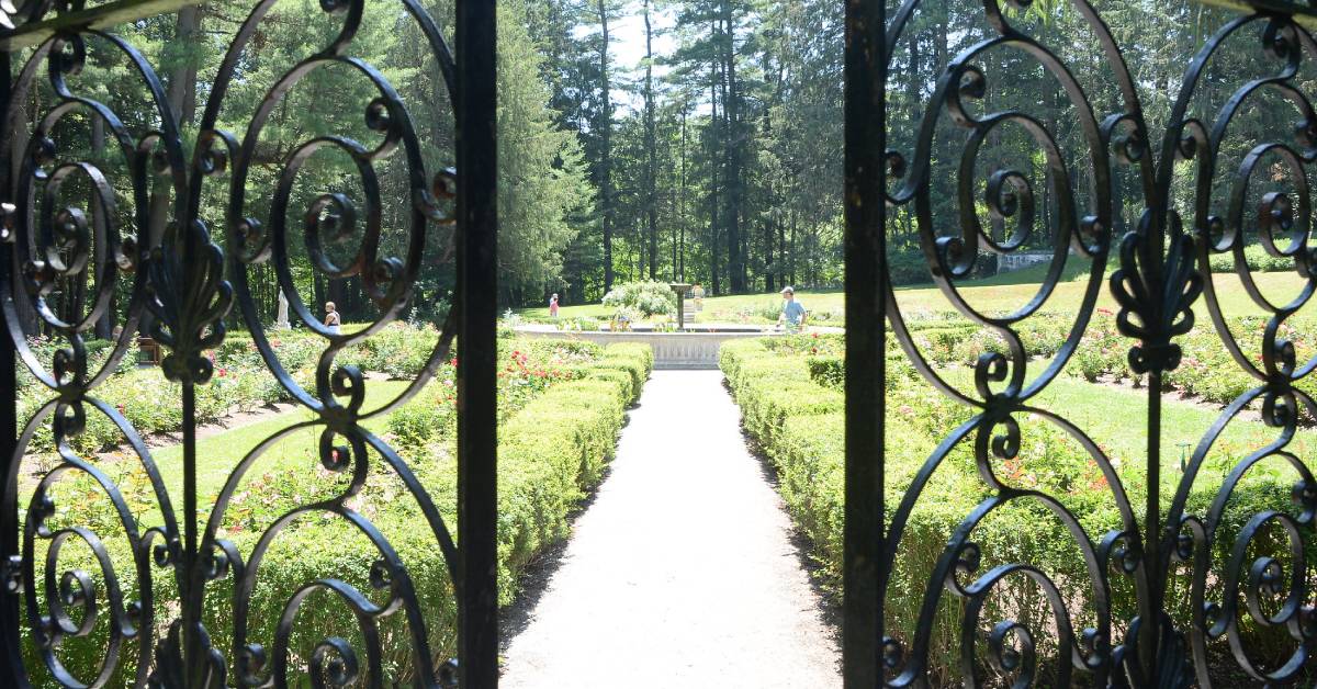 gate going into yaddo gardens