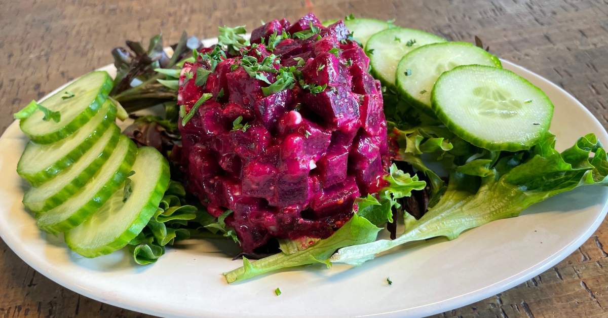 beet and cucumber salad