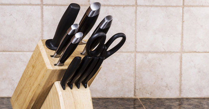knife set in knife block