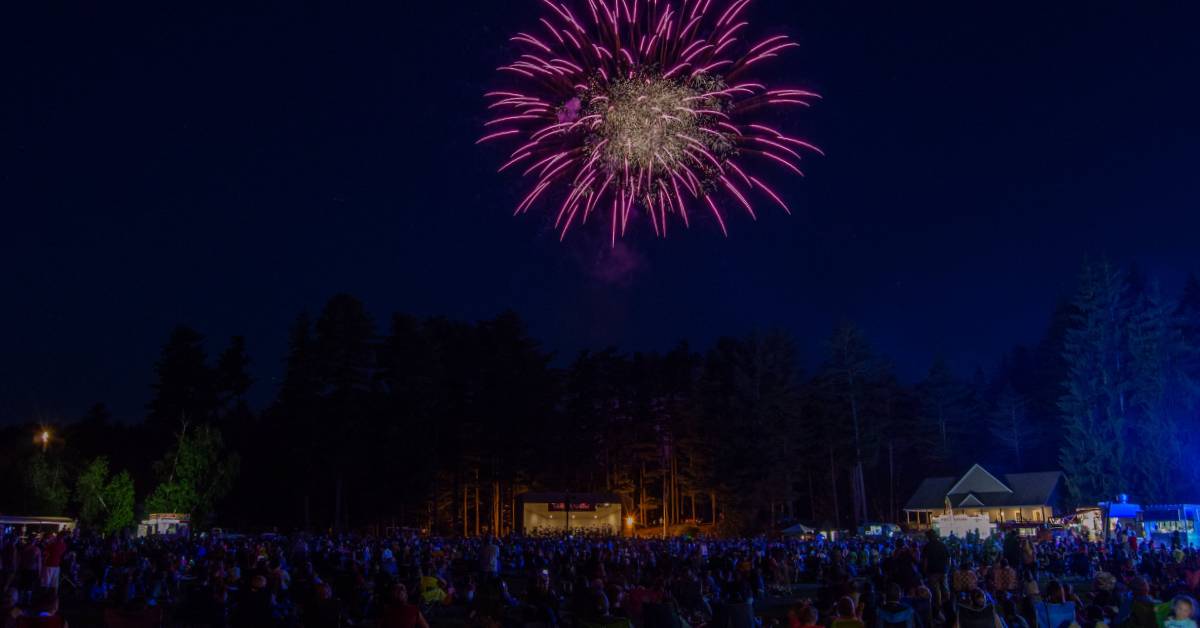 summer fireworks at crandall park