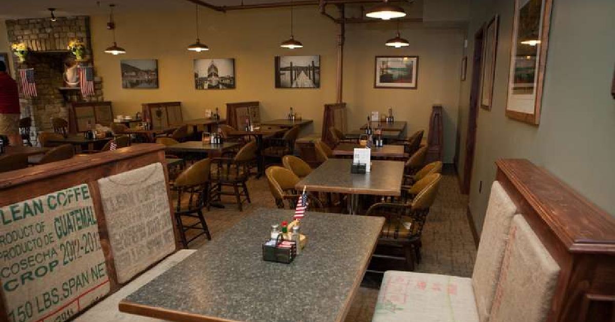 booths in Caffe Vero