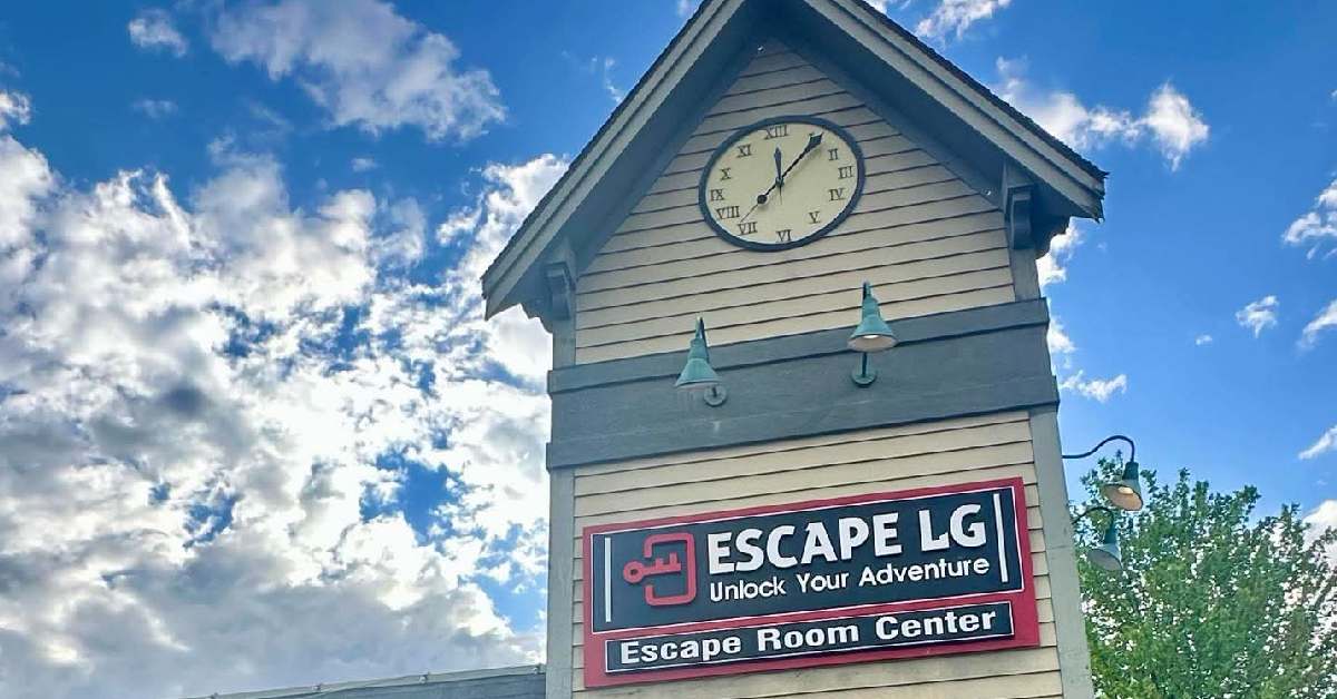 New Location Representing Sign for Escape room