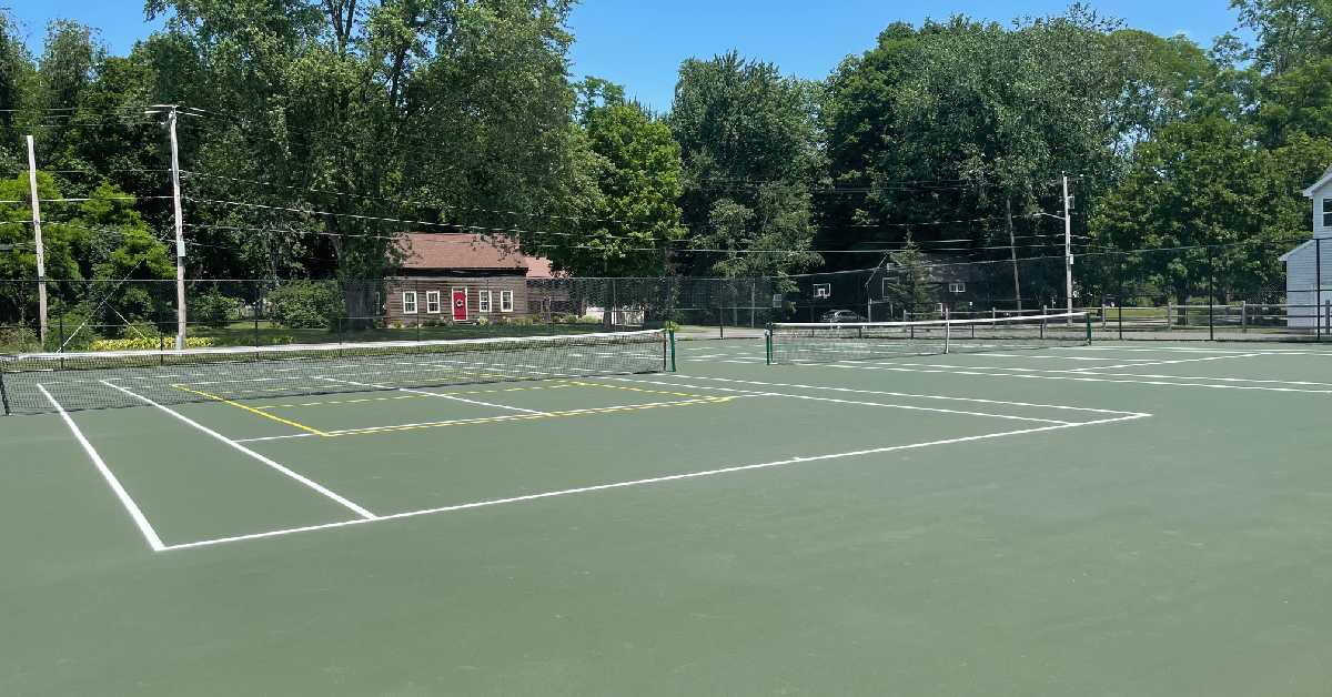 Pickleball Courts at Clifton Knoll Park