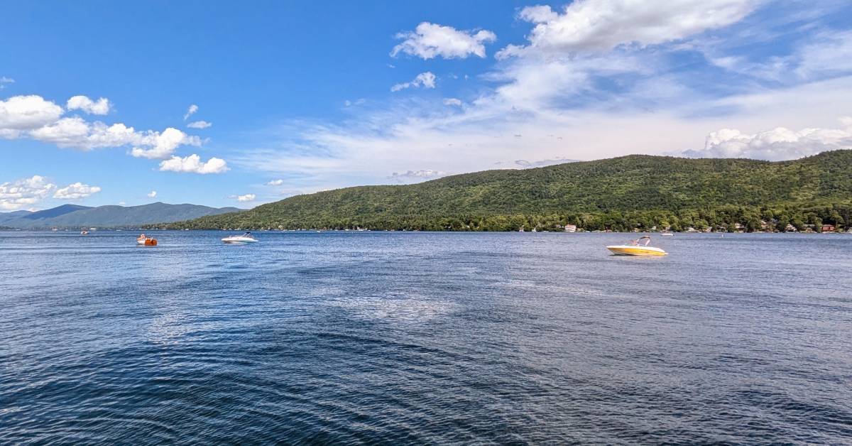 boats on lake george