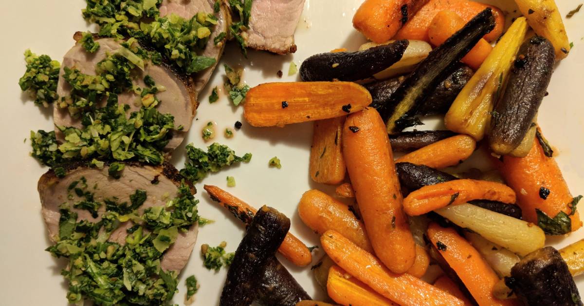 pork tenderloin with kale and baby carrots