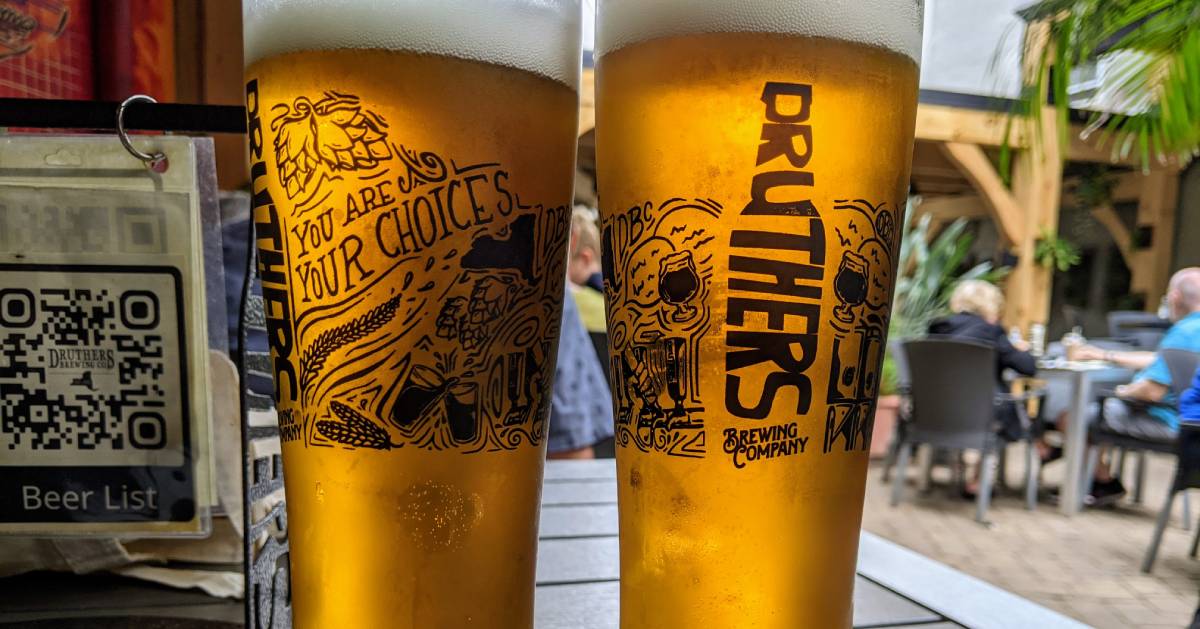 Druthers Full Beer Glasses