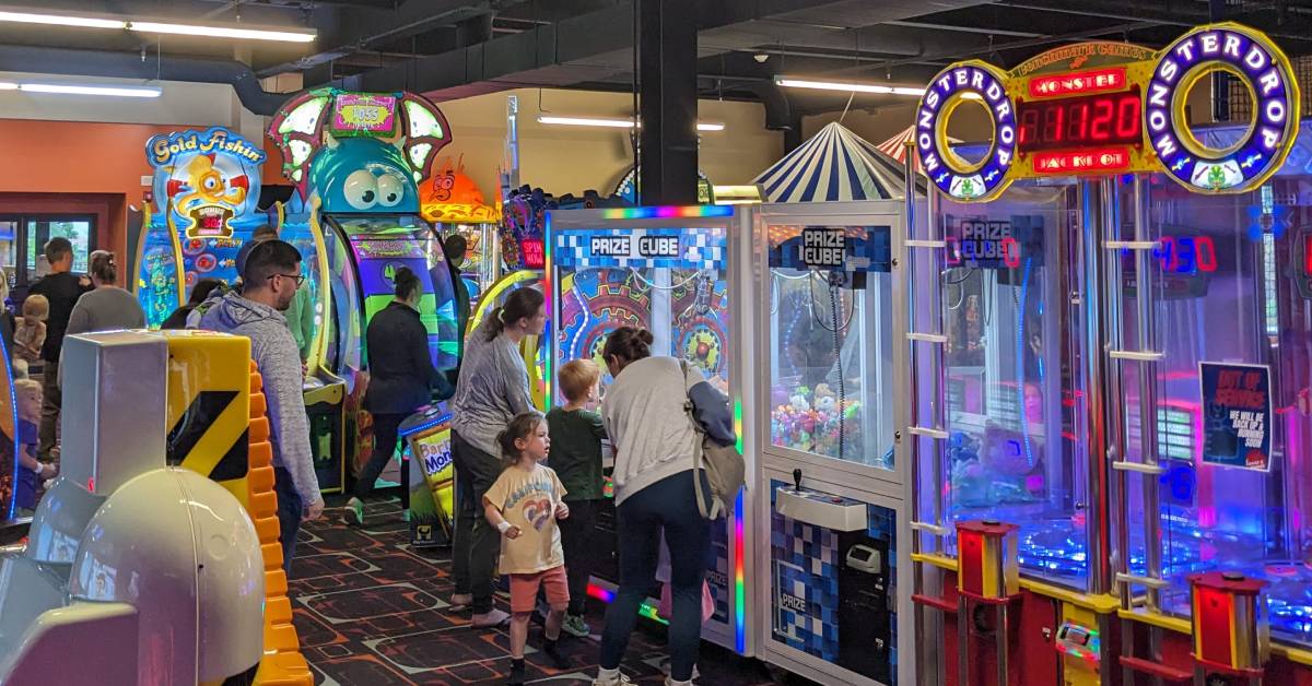 arcade at lanes and games in lake george