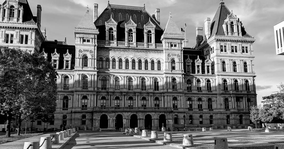 black and white exterior of albany capitol