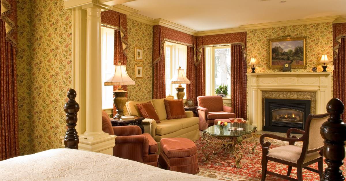 interior the erlowest room with fireplace