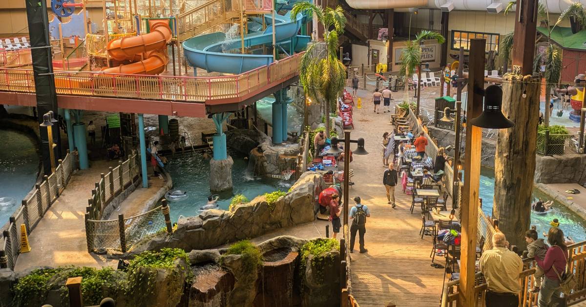 inside six flags great escape waterpark