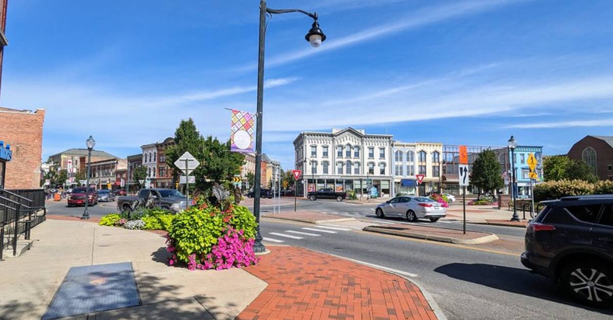 downtown Glens Falls street
