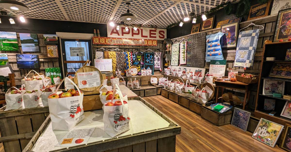 inside store at hicks orchard