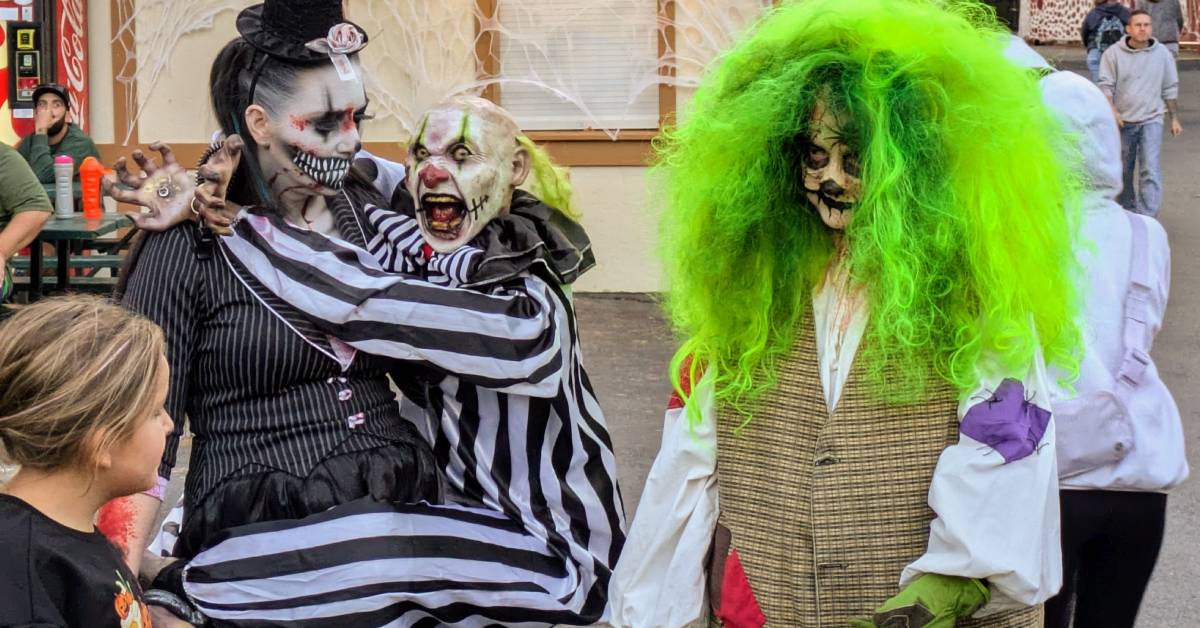 spooky people at fright fest at great escape