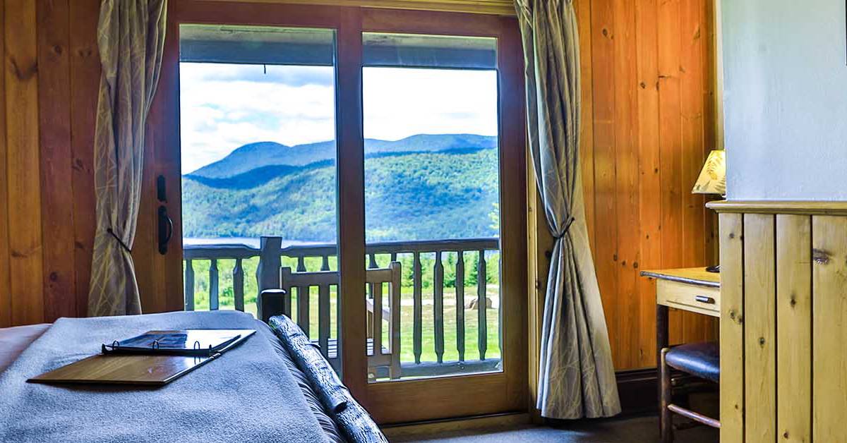 garnet hill lodge bedroom with view