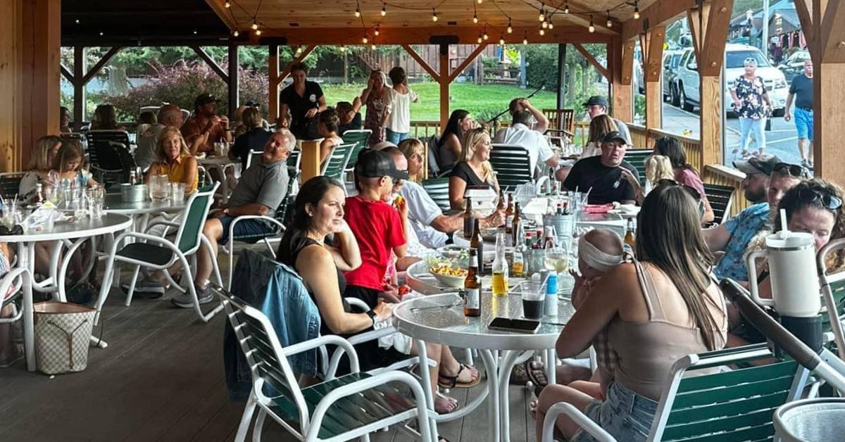 patio at fredrick's in bolton landing