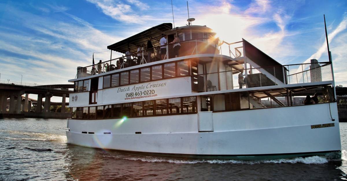 dutch apple cruises boat
