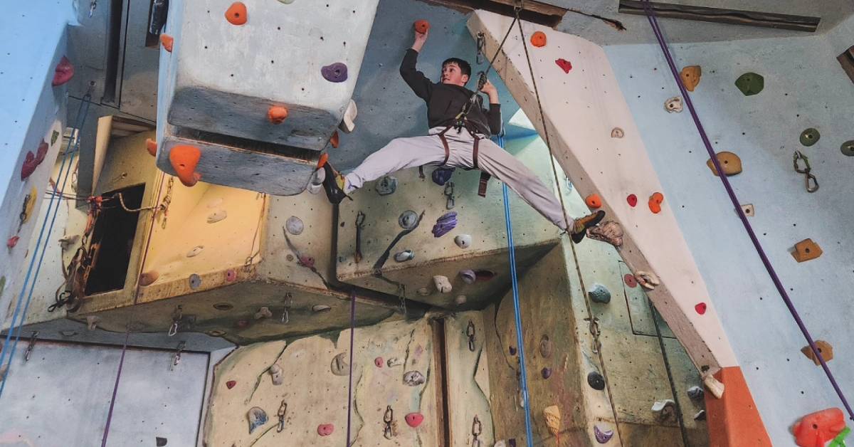 kid indoor rock climbing