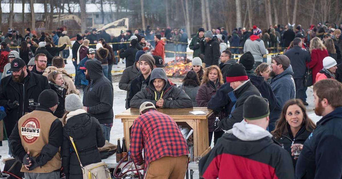 crowd at Barrel Fest